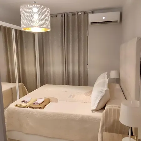 Bajondillo * Τορρεμολίνος